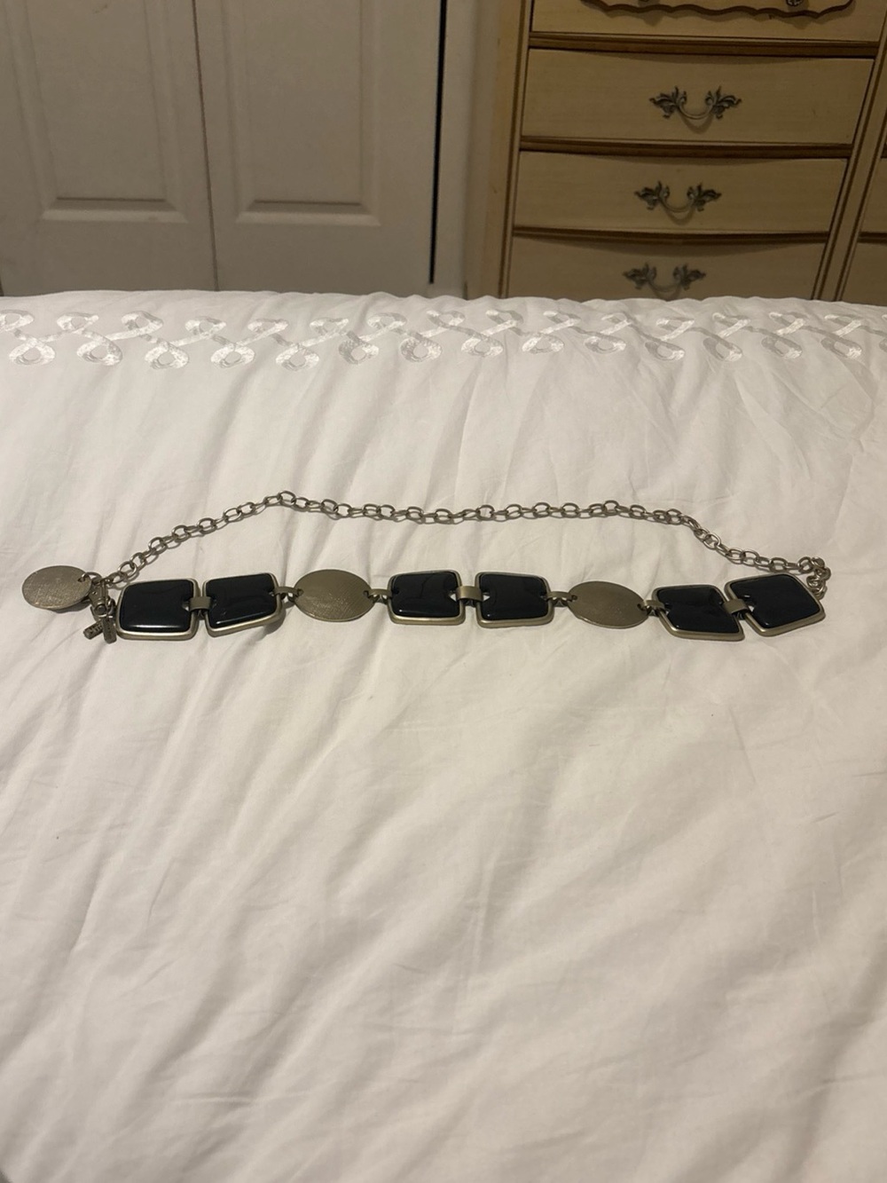 Chico’s Black Gold Chain Women’s Adjustable Belt RN#879984 Size Medium